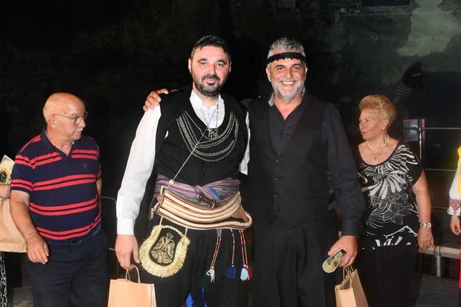 Κρήτες -Πόντιοι Ελευσίνας-ΛΑΟΓΡΑΦΙΚΟ ΦΕΣΤΙΒΑΛ 2024″ “Ο Άνδρας στην Παράδοση”