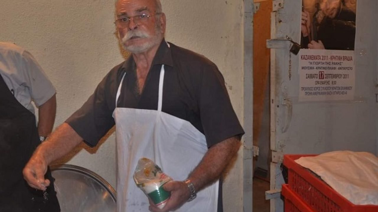 Κρήτες Ελληνικού: “Καλό σου ταξίδι, μπάρμπα Στέλιο”…