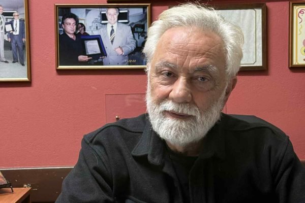 Ευχαριστήρια του Επανεκλεγέντος Προιέδρου Κρητών Μεταμόρφωσης Β.Χατζηδάκη