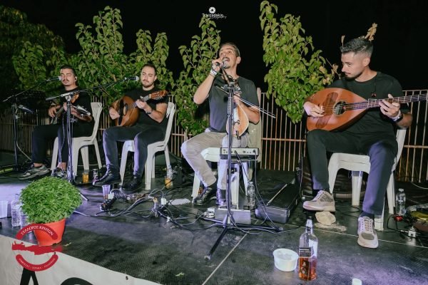 Γιορτη τσικουδιάς απο το Σύλλογο Κρητών Γέρακα-Ανθουσας