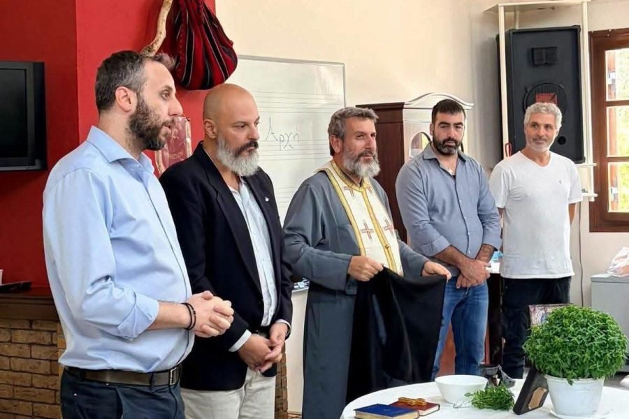 Αγιασμός στην Ένωση Κρητών Βριλησσίων