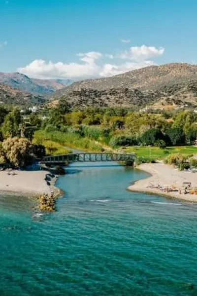 Ρέθυμνο: Μήνυμα αισιοδοξίας από τον τουρισμό μετά τις πυρκαγιές στο νότο